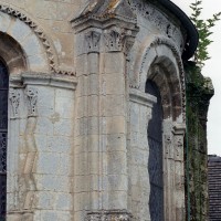 Vue partielle de l'abside depuis le sud (2007)