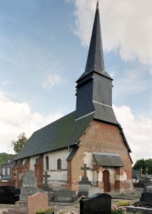 L'église vue du nord-ouest (2004)