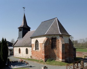 L'église vue du sud-est (2003)